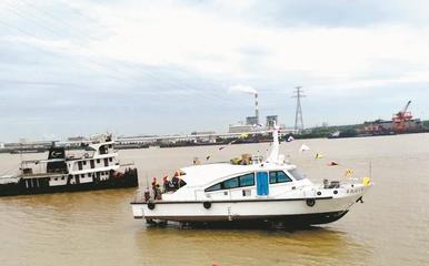 国内首制纯电推进船下水与船员培训新机遇